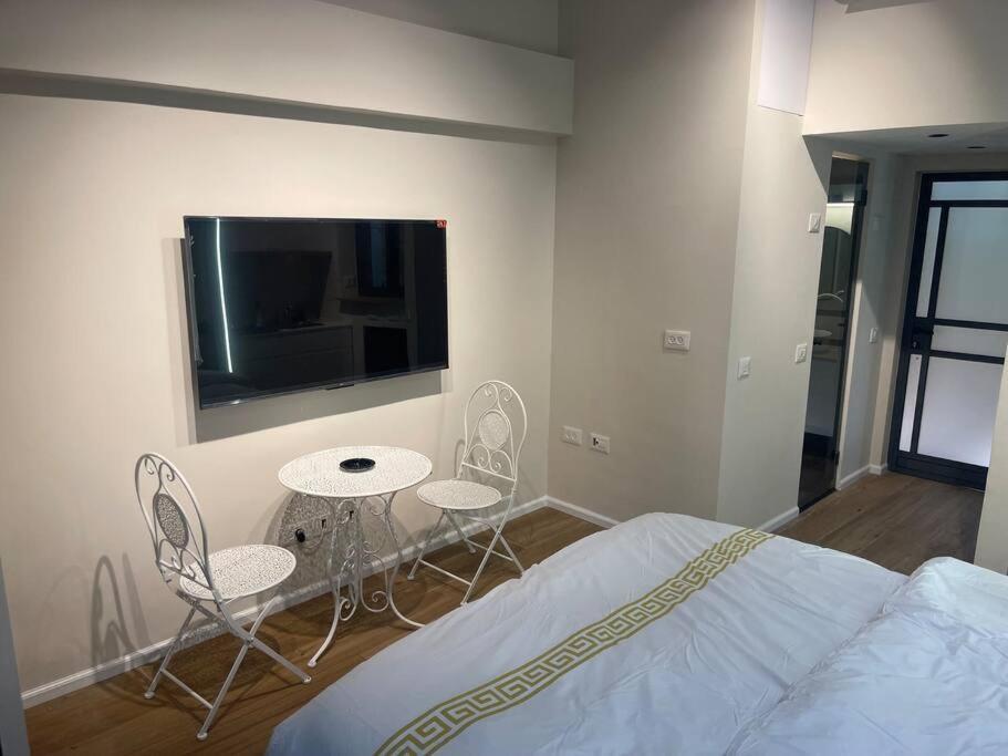 Apartment דירת גן יפהפיה בחובבי ציון *